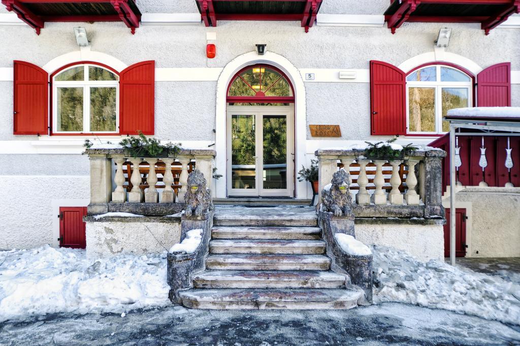 Hotel Croda Rossa Карбонин Екстериор снимка